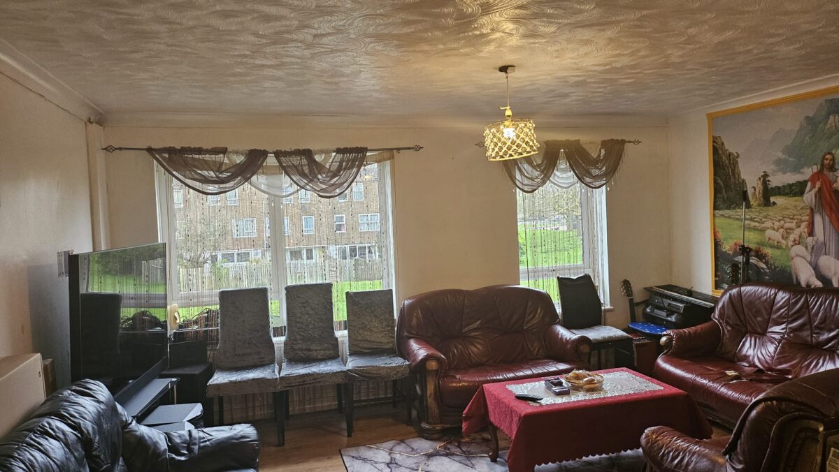 St. Brides Close, Erith DA18