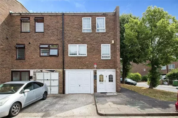 St. Edmunds Close, Erith DA18