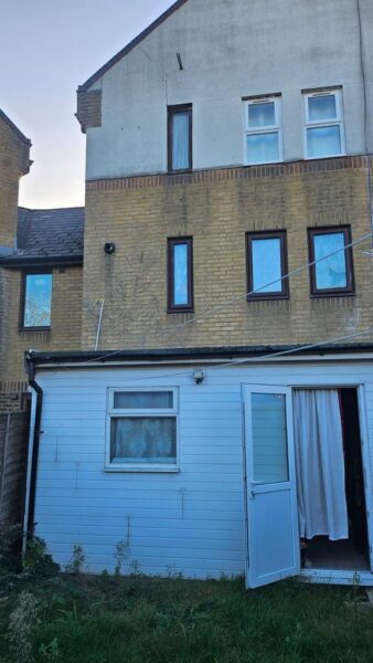 Watersmeet Way, London SE28