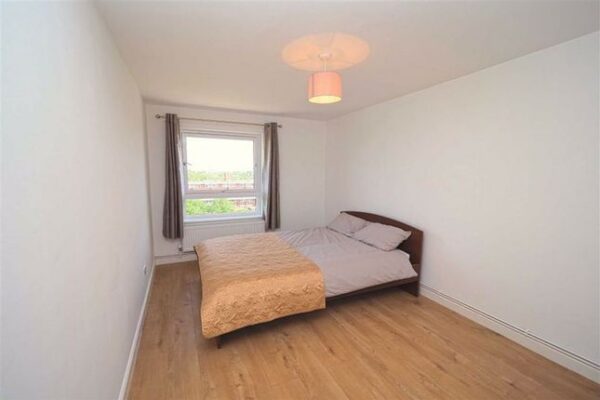 40c Walmer Terrace