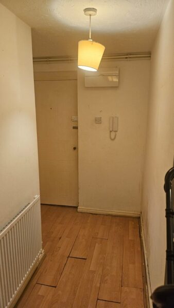 Woburn Close