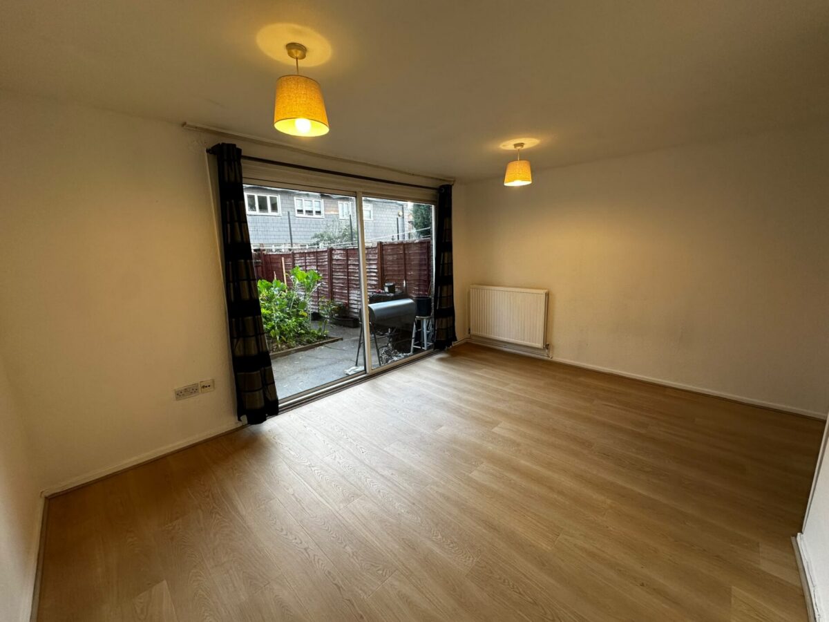 Mildmay Street, N1 4AB